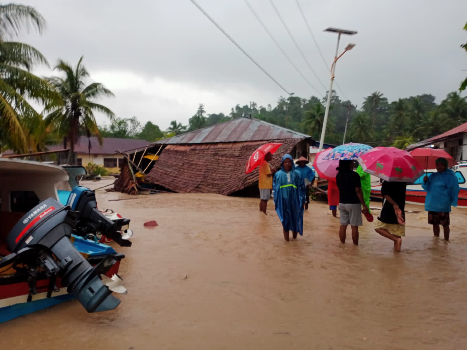 Banjir di Haruku