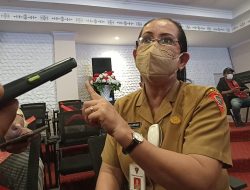 Tiga Vaksin Kosong, Tersisa Sinovac, Layaninya di Dinkes Ambon