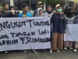 PMII dan Aktivis SBT Duduki Kantor Mapolresta Ambon