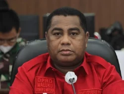 Jalan Politik Benhur Capai Ketua DPRD, Juga Ketua PDI-Perjuangan Maluku