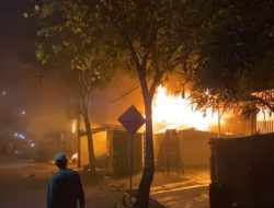 Satu Pom BBM Mini dan Rumah Warga Hangus Terbakar