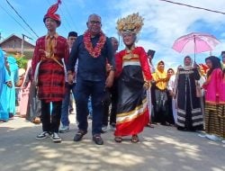 Warga dari 15 Dusun di SBB Padati Kedatangan Balon Gubernur Maluku FCT