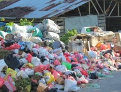 Baru Angkut 20 Ton, Tanjakan 2000 Kembali ‘Banjir’ Sampah