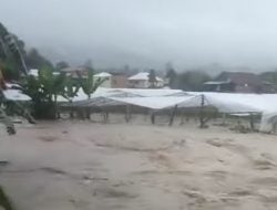 Hujan Mengguyur, Longsor dan Banjir Kepung Ambon