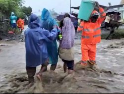 Banjir Kepung Lima Dusun di Lokki SBB, Puluhan Rumah Terendam