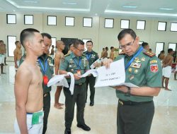 635 Caba TNI-AD Ikut Parade, Pangdam Pattimura Pimpin Sidangnya