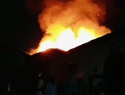 Empat Rumah di Kebun Cengkeh Terbakar, Kerugian Ditaksir Capai Rp. 500 Juta