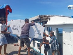 KPU Maluku Tengah Distribusikan Logistik Pilkada ke Pulau Haruku dan Banda