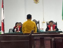 Patrick Papilaya Kena Batunya, Hina Ketua DPRD Maluku, Dihukum Hakim 1 Tahun Penjara