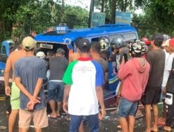 Mobil Angkot Hutumuri Tabrak Dam Truk di Halong, Begini Kondisi 5 Penumpang dan Sopirnya