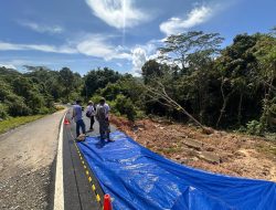 Akibat Longsor, Jalan Wakal-Taeno Ditutup Sementara, BPJN Butuh 21 Hari Perbaiki Jalan