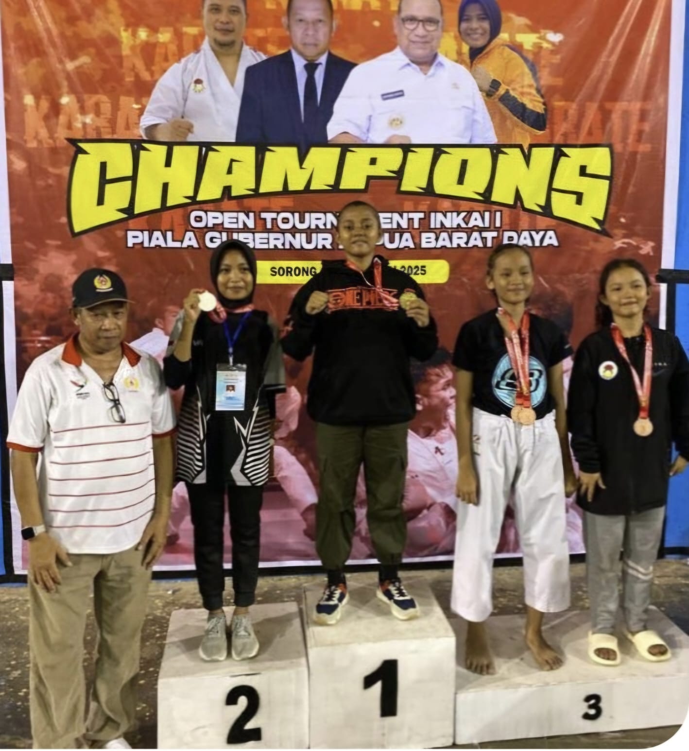 Atlet Asal Maluku Juara kejuaran Karate-Do di Papua Barat Daya.